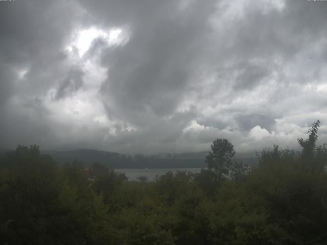 山中湖からの富士山