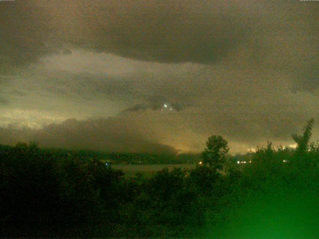 山中湖からの富士山