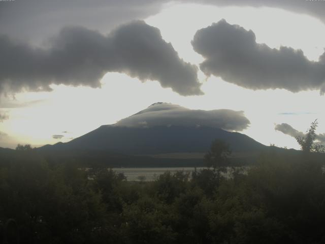 山中湖からの富士山