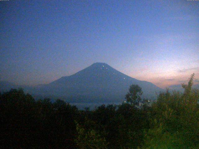 山中湖からの富士山