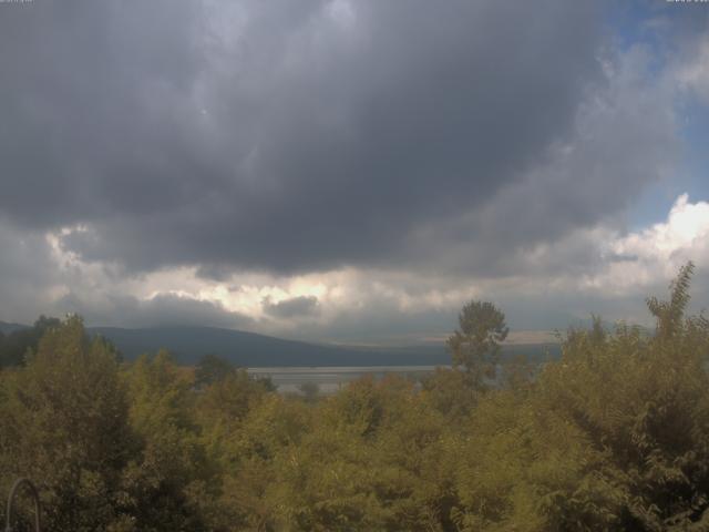 山中湖からの富士山