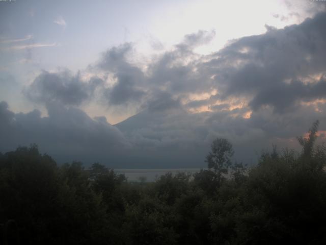 山中湖からの富士山