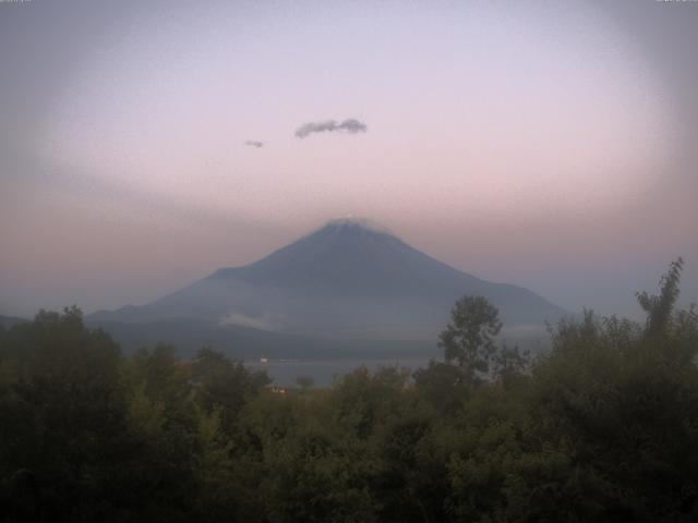 山中湖からの富士山