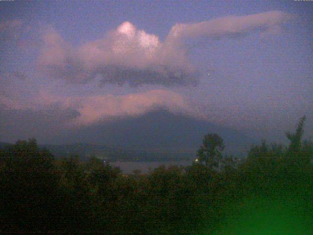 山中湖からの富士山