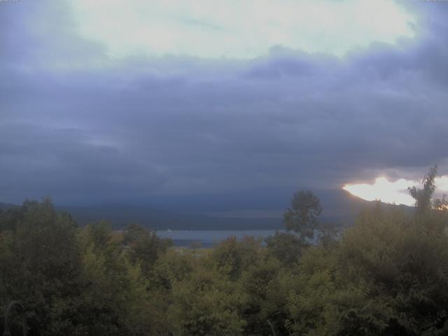 山中湖からの富士山
