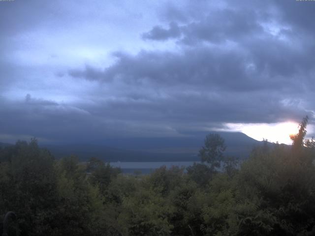 山中湖からの富士山