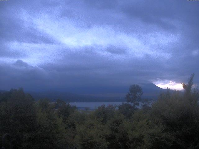 山中湖からの富士山
