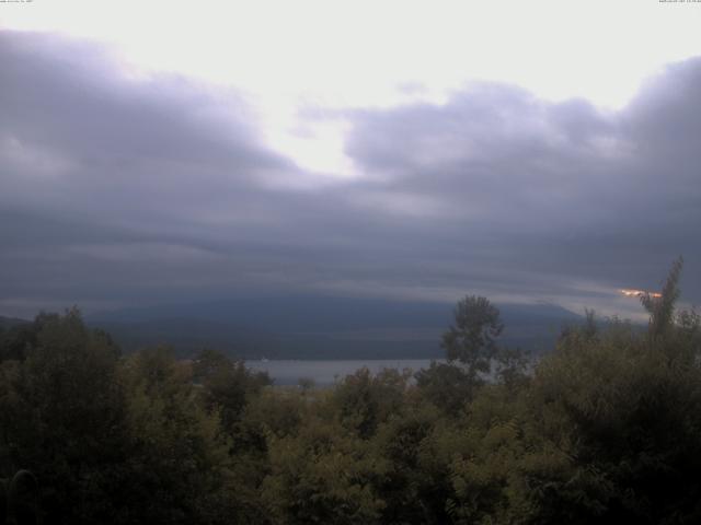 山中湖からの富士山