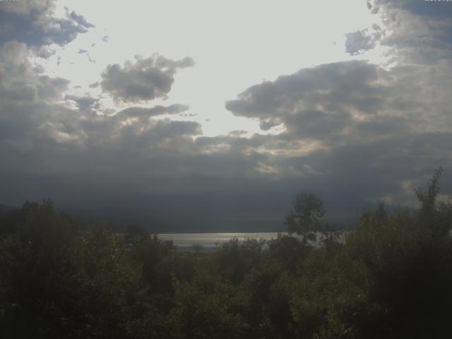 山中湖からの富士山