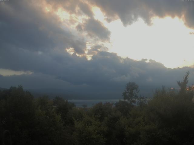 山中湖からの富士山