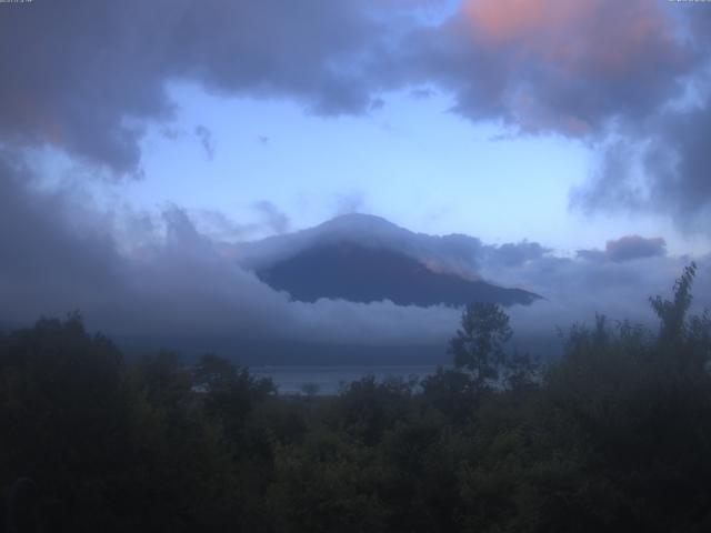 山中湖からの富士山