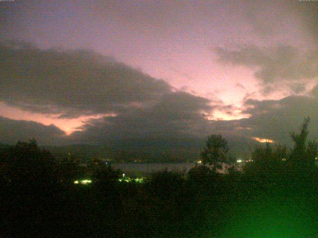 山中湖からの富士山