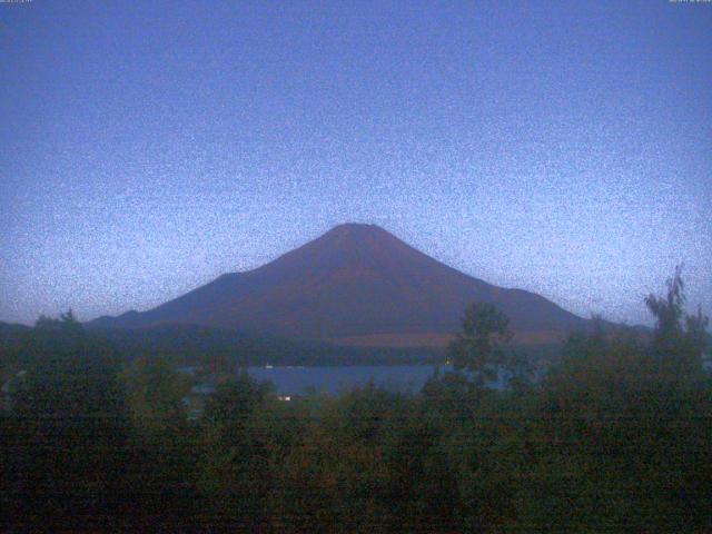 山中湖からの富士山