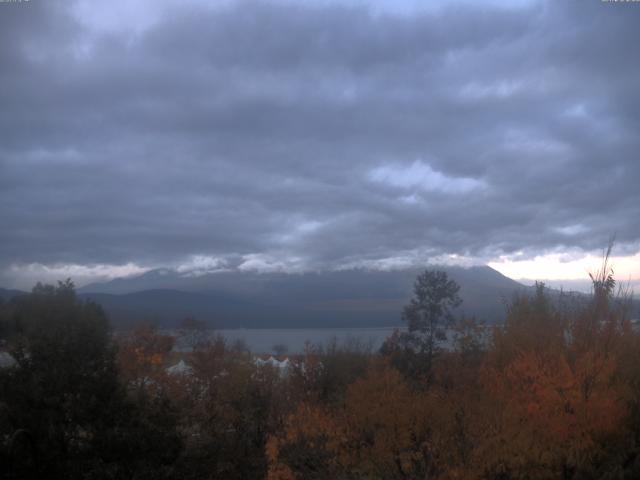 山中湖からの富士山