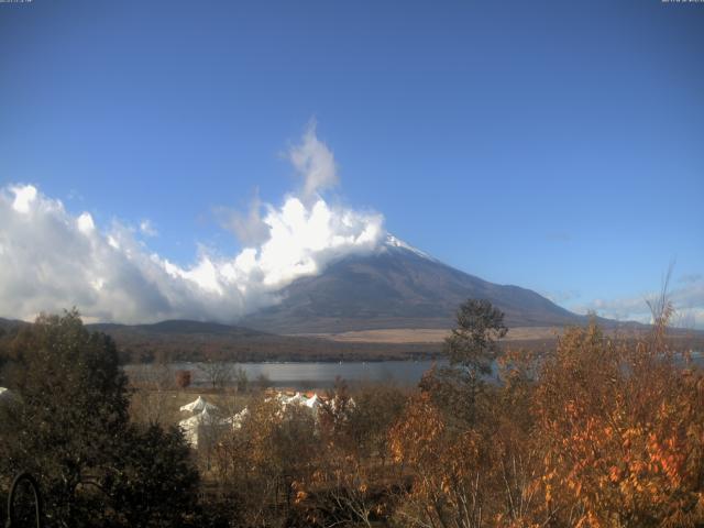 山中湖からの富士山