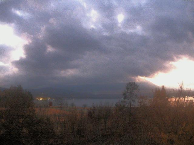 山中湖からの富士山