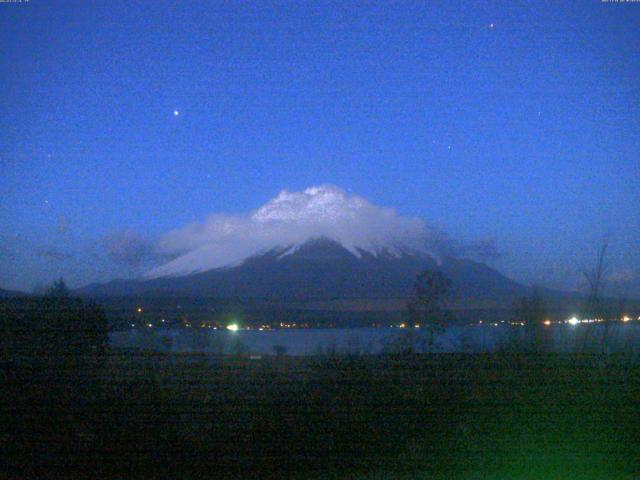 山中湖からの富士山