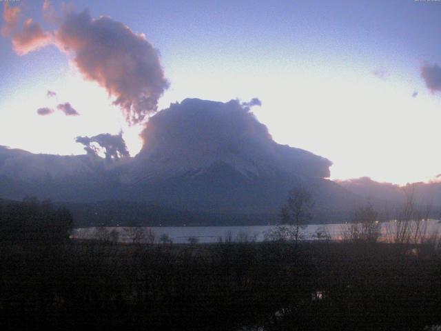 山中湖からの富士山