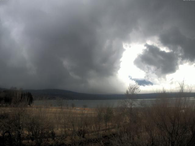 山中湖からの富士山