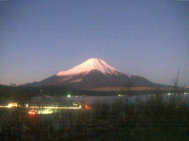 山中湖からの富士山