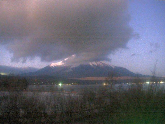 山中湖からの富士山