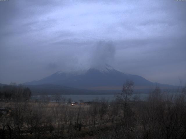 山中湖からの富士山