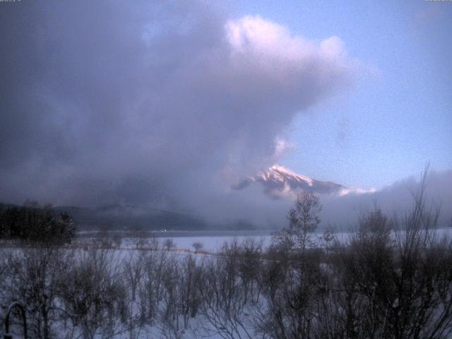 山中湖からの富士山