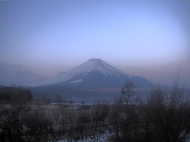 山中湖からの富士山