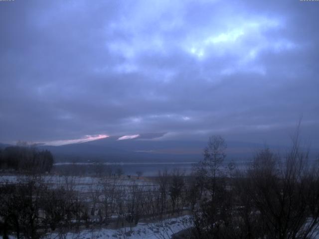 山中湖からの富士山
