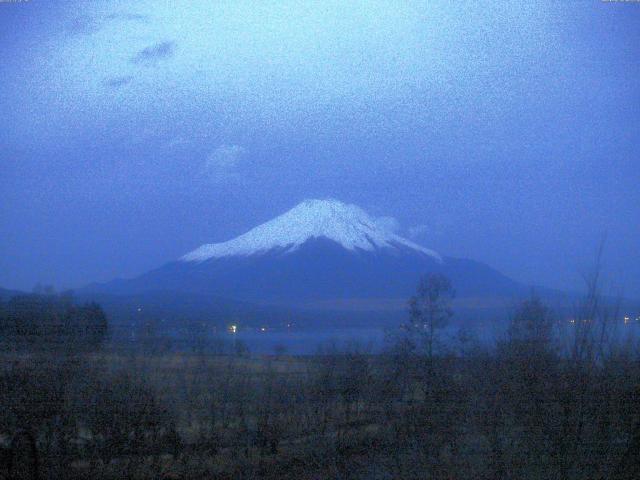 山中湖からの富士山