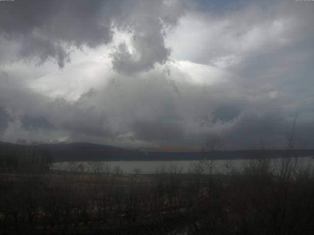 山中湖からの富士山