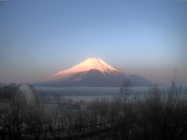 山中湖からの富士山