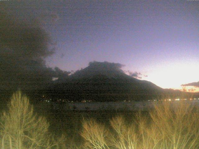 山中湖からの富士山