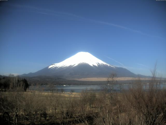 山中湖からの富士山