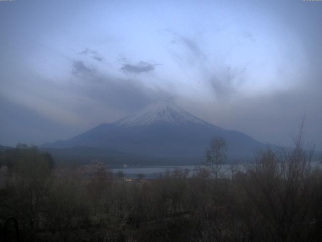 山中湖からの富士山