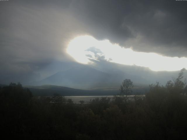 山中湖からの富士山