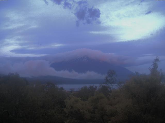 山中湖からの富士山