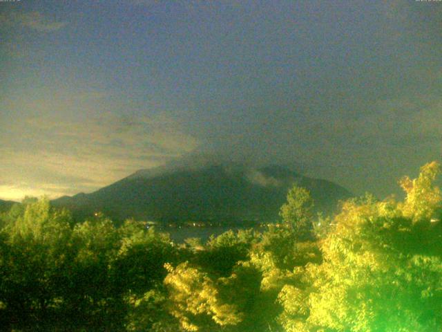 山中湖からの富士山