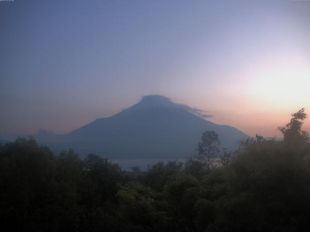 山中湖からの富士山