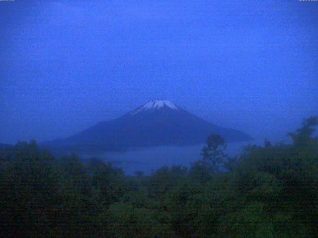 山中湖からの富士山