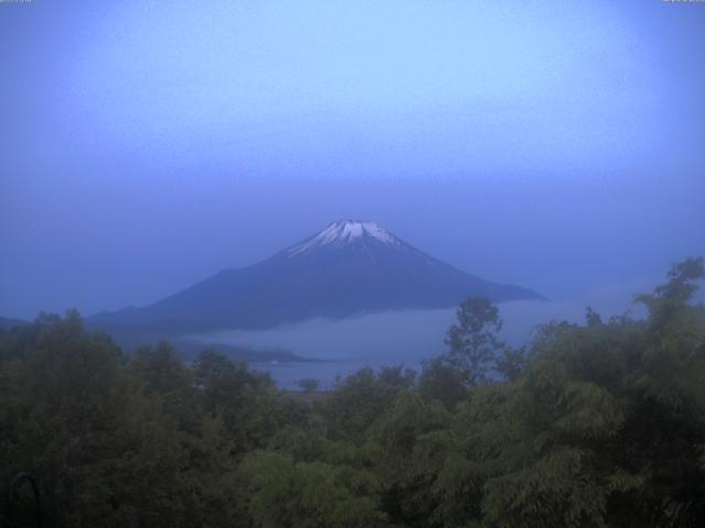 山中湖からの富士山