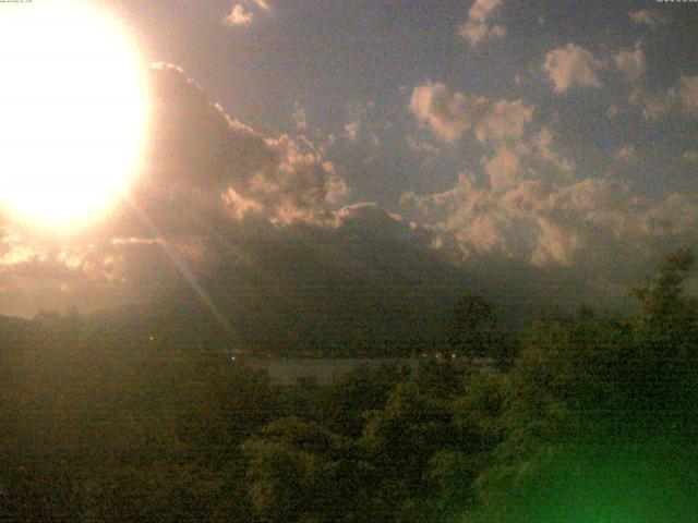 山中湖からの富士山