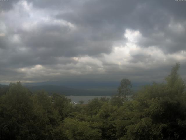 山中湖からの富士山