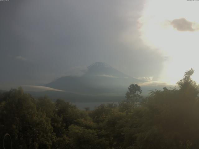 山中湖からの富士山