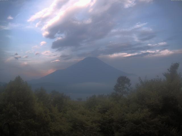 山中湖からの富士山