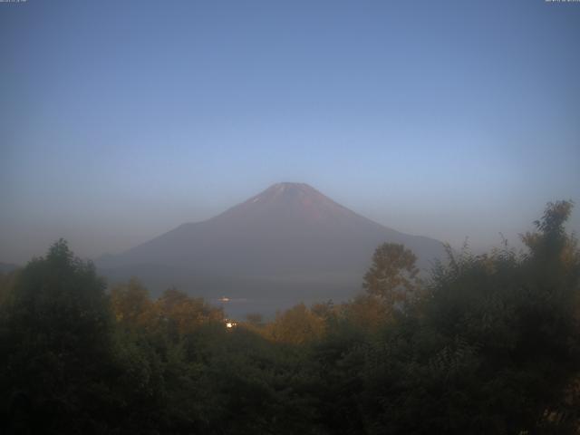 山中湖からの富士山