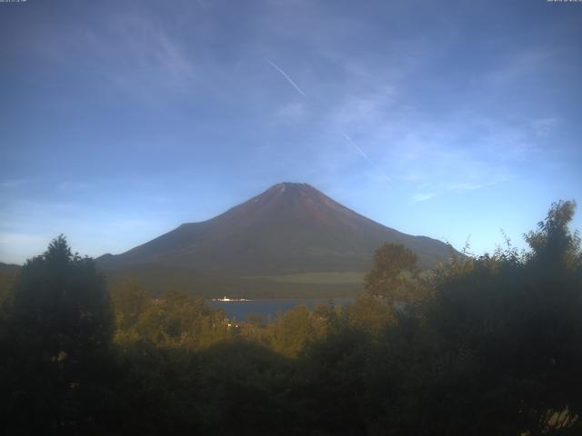 山中湖からの富士山