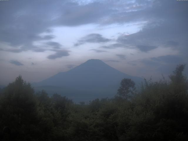 山中湖からの富士山