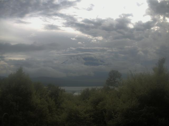 山中湖からの富士山