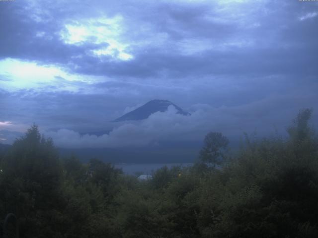 山中湖からの富士山